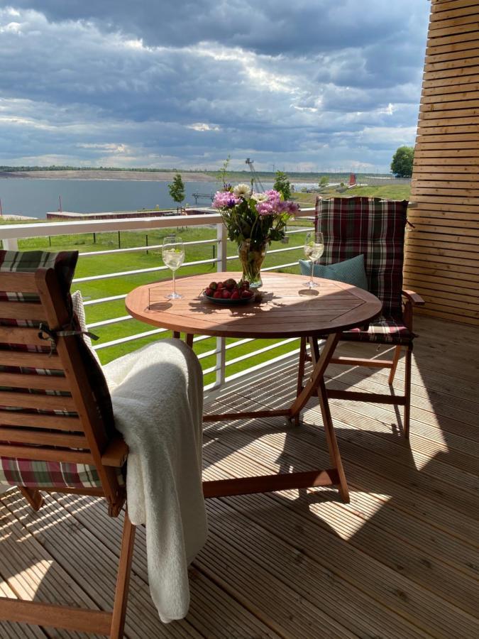 Modernes Apartment Am Hafen Mit Seeblick Grossraeschen Luaran gambar