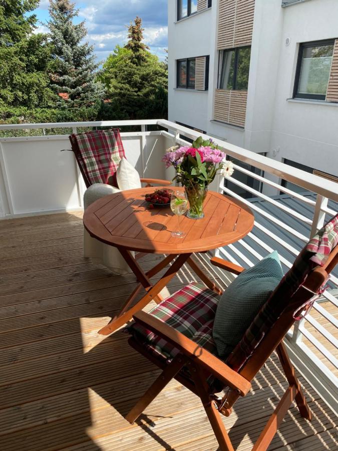 Modernes Apartment Am Hafen Mit Seeblick Grossraeschen Luaran gambar